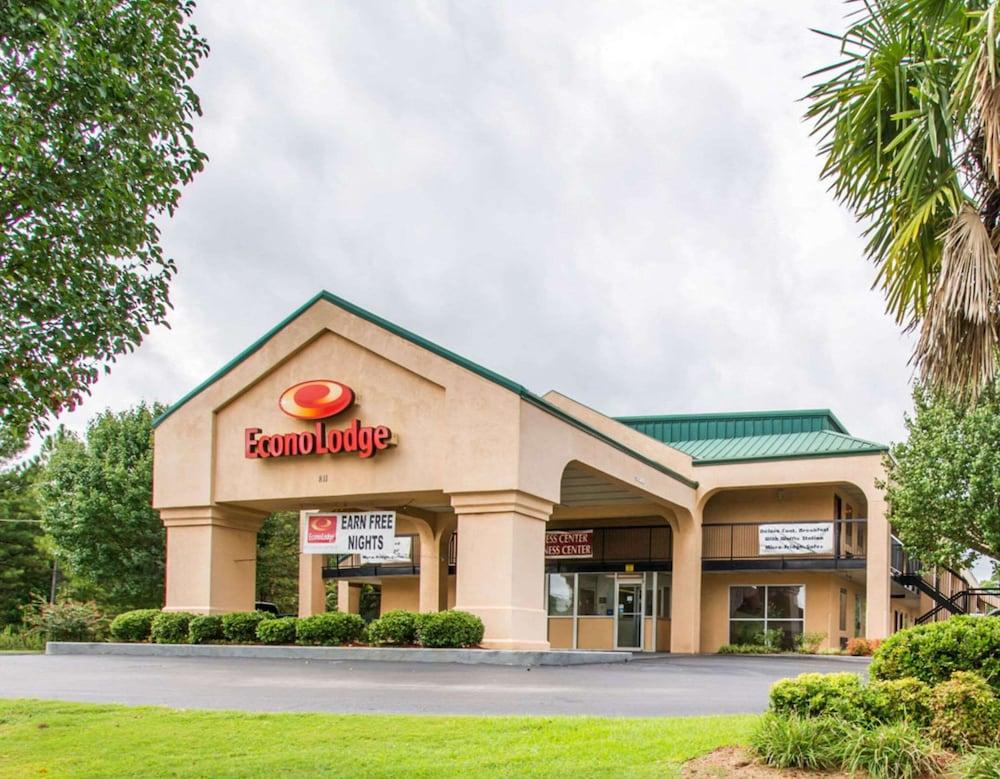 Econo Lodge Трой Екстериор снимка