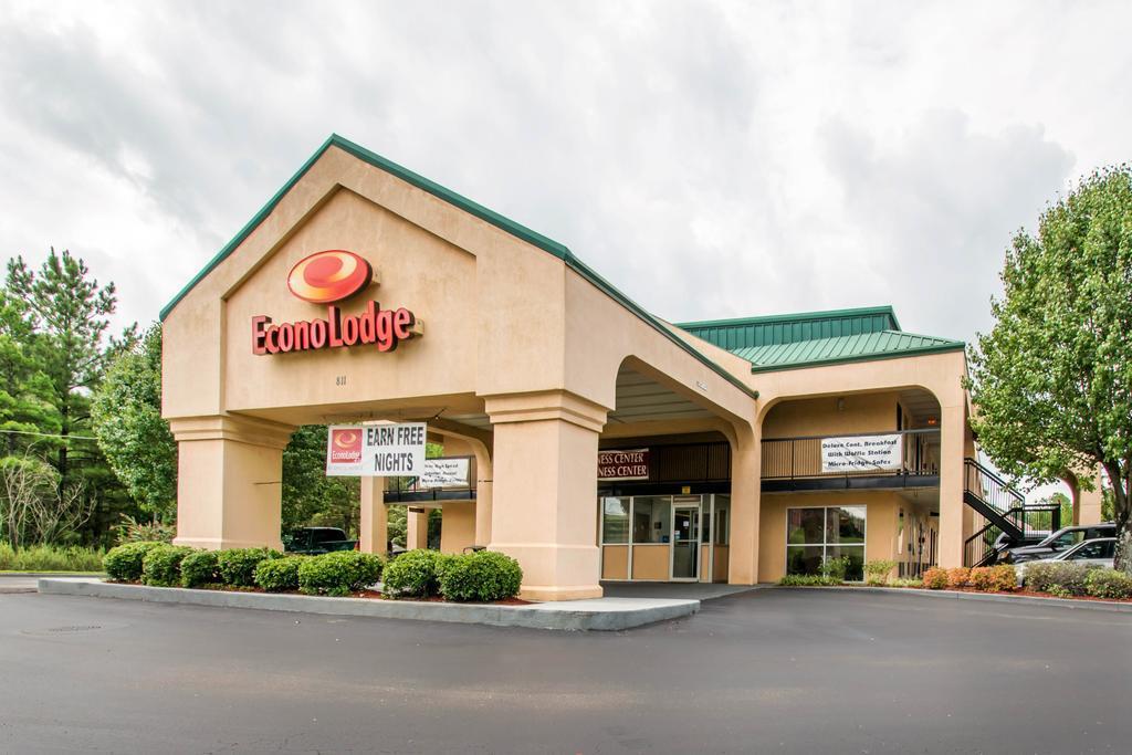Econo Lodge Трой Екстериор снимка